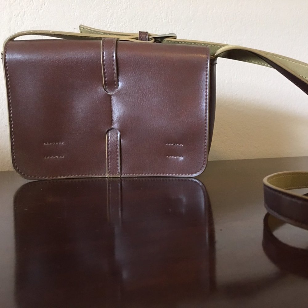 Mondani Vegan Leather Shoulder Bag